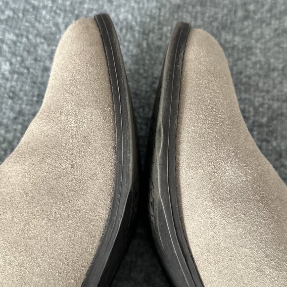 Sktechers Booties Womens 8 Taupe Grey Suede Air Cooled Scalloped Edge Boots - Picture 12 of 16